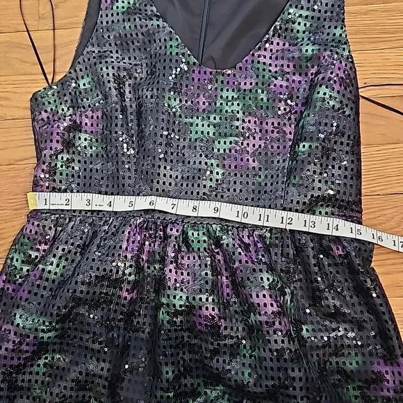 Trina Turk Fresca Bold Floral Shift Dress 8 Vacation-Resort or Weekend - Picture 12 of 12